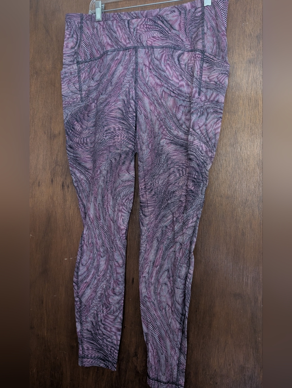 lululemon athletica Pink and Black Patterned Leggings Women's size 14